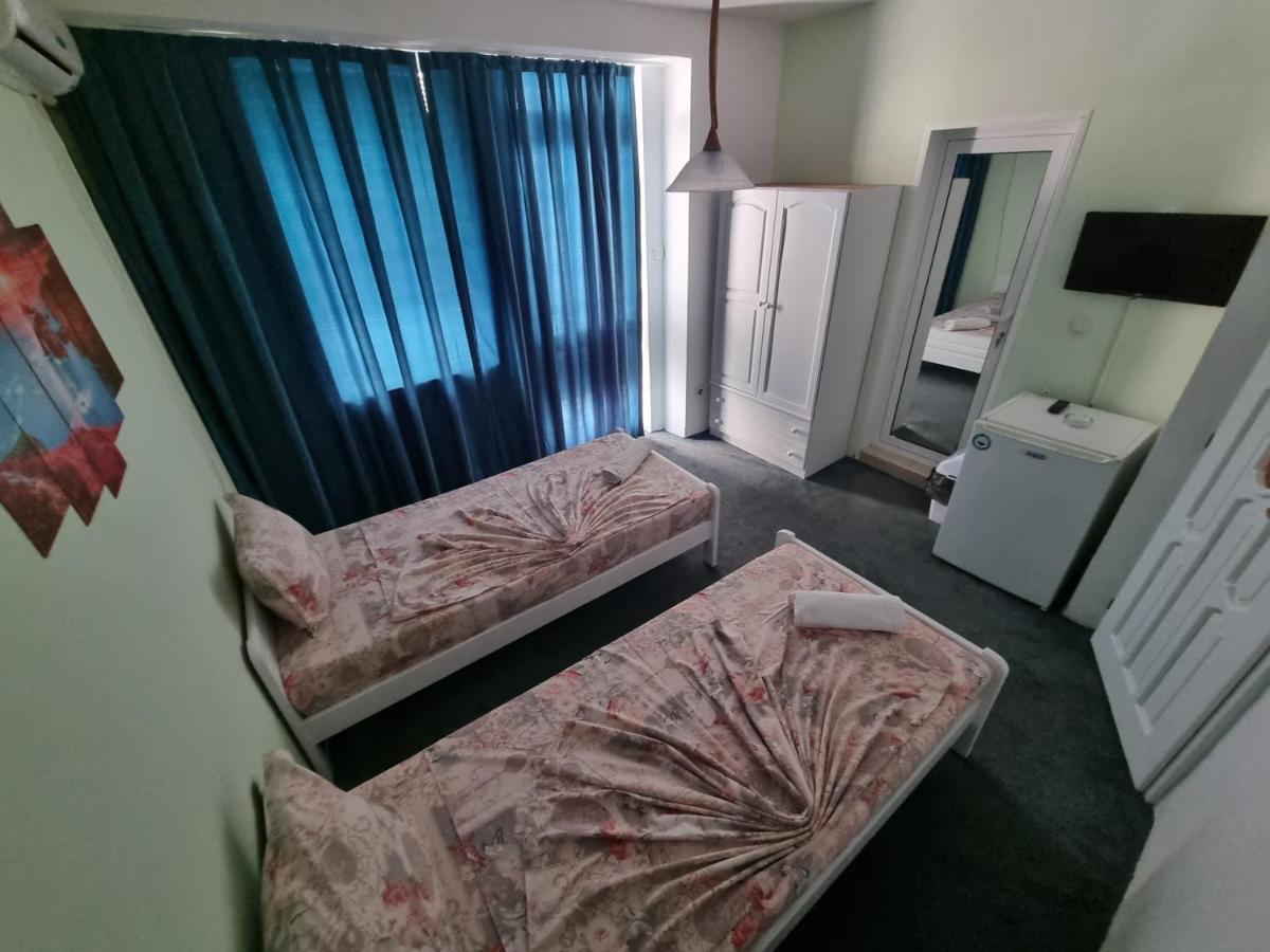 Guesthouse Flora キテン エクステリア 写真
