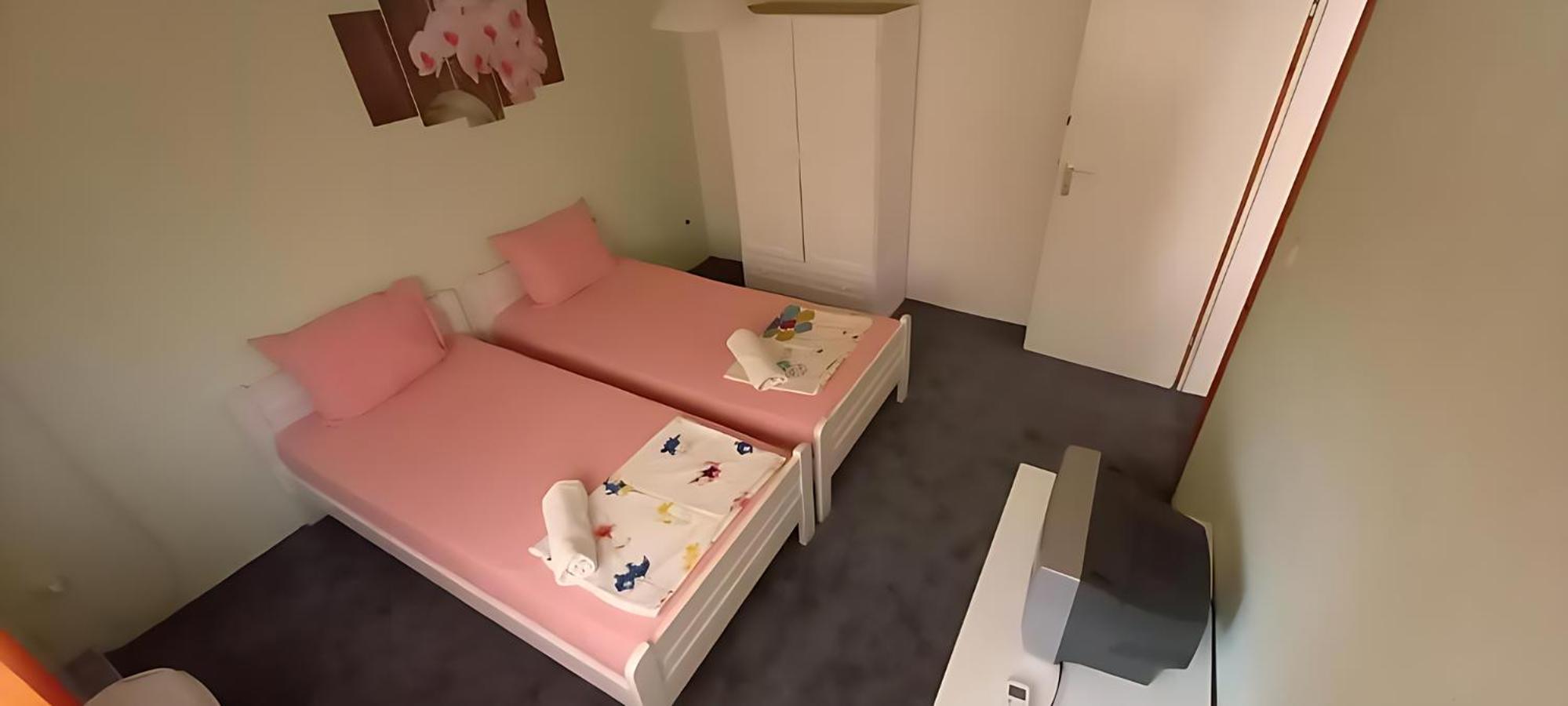 Guesthouse Flora キテン エクステリア 写真