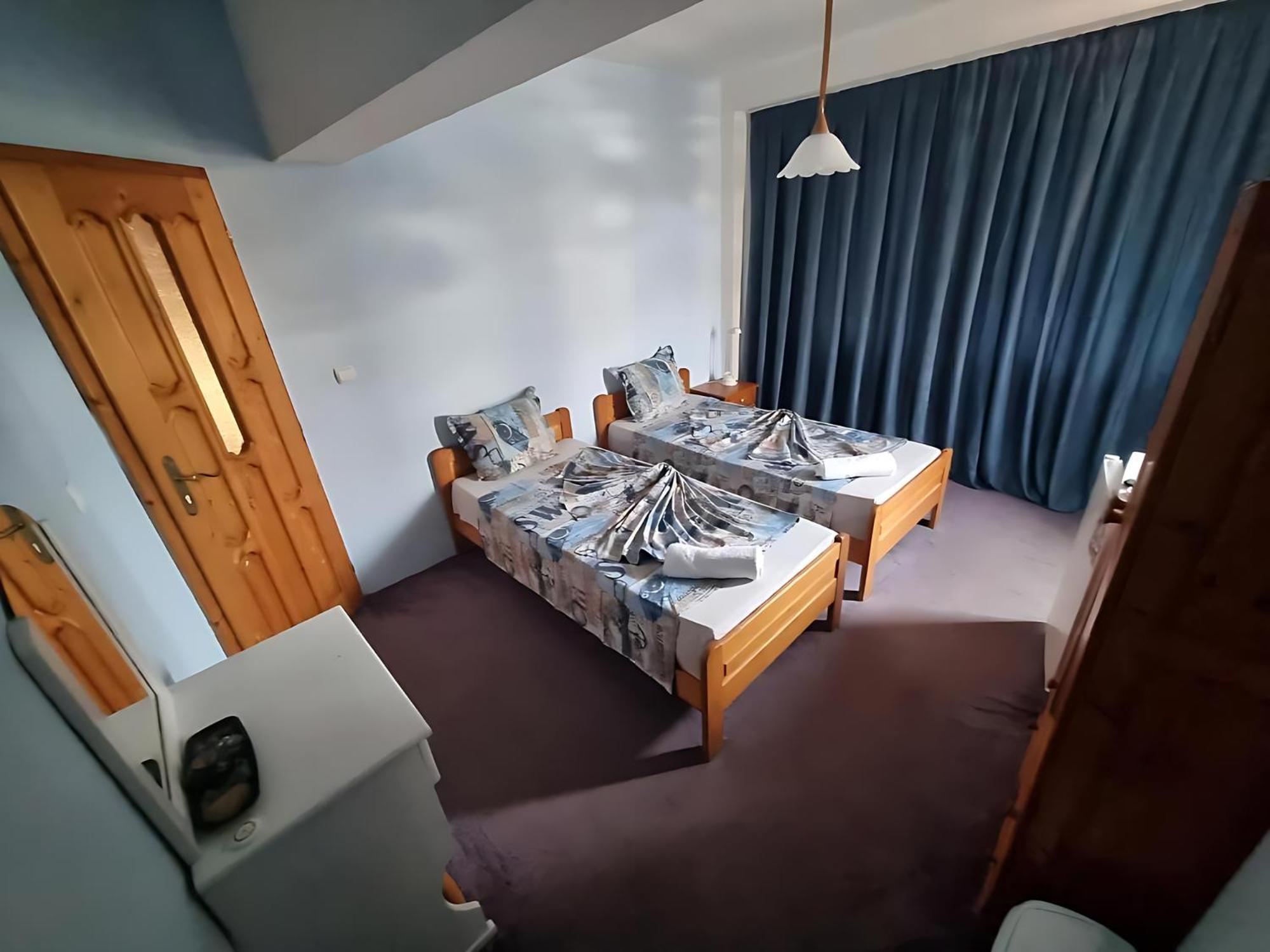 Guesthouse Flora キテン エクステリア 写真