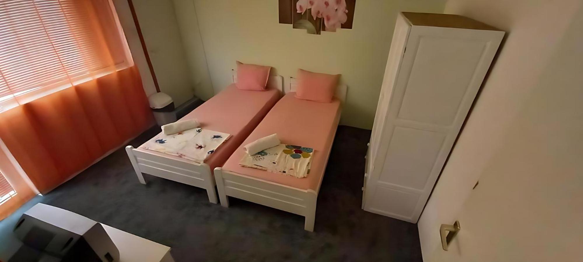 Guesthouse Flora キテン エクステリア 写真