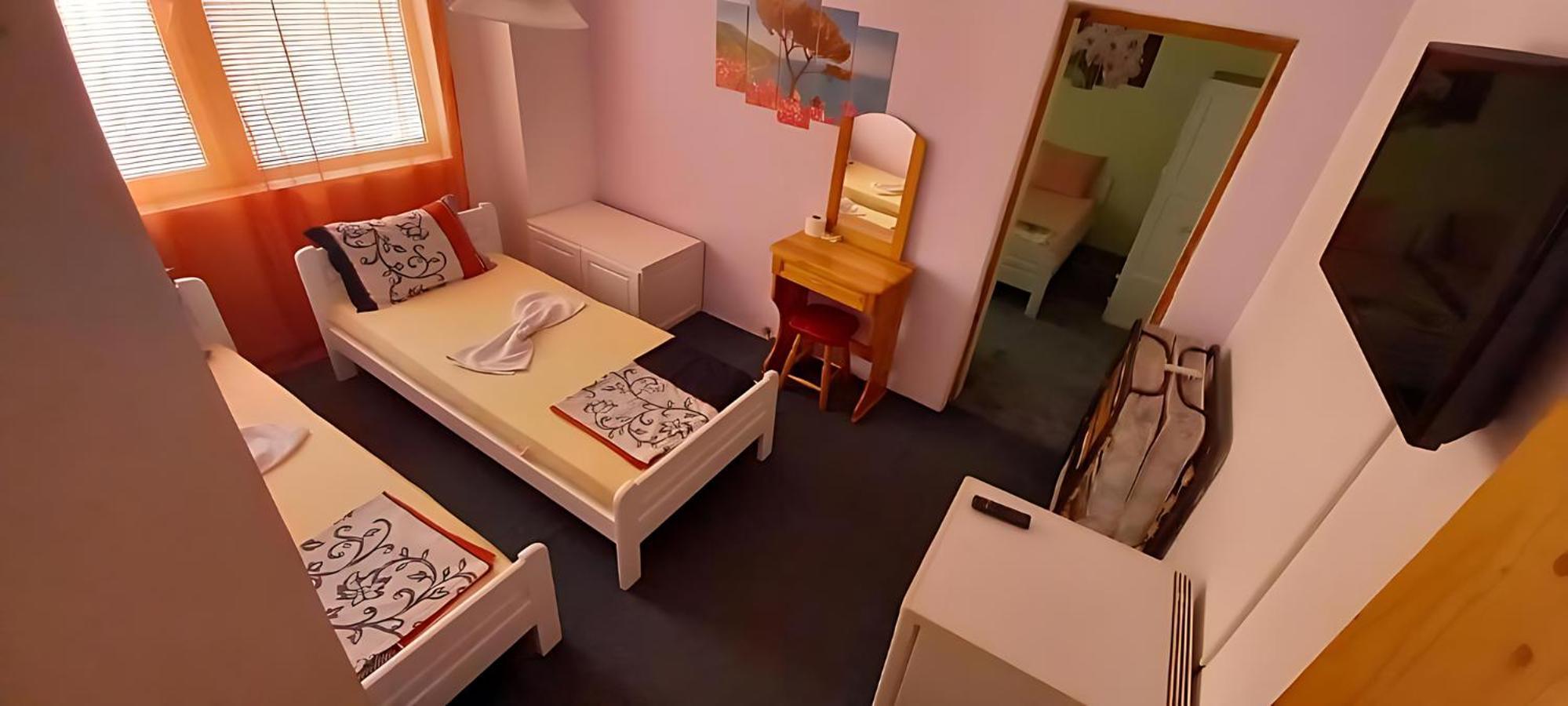 Guesthouse Flora キテン エクステリア 写真