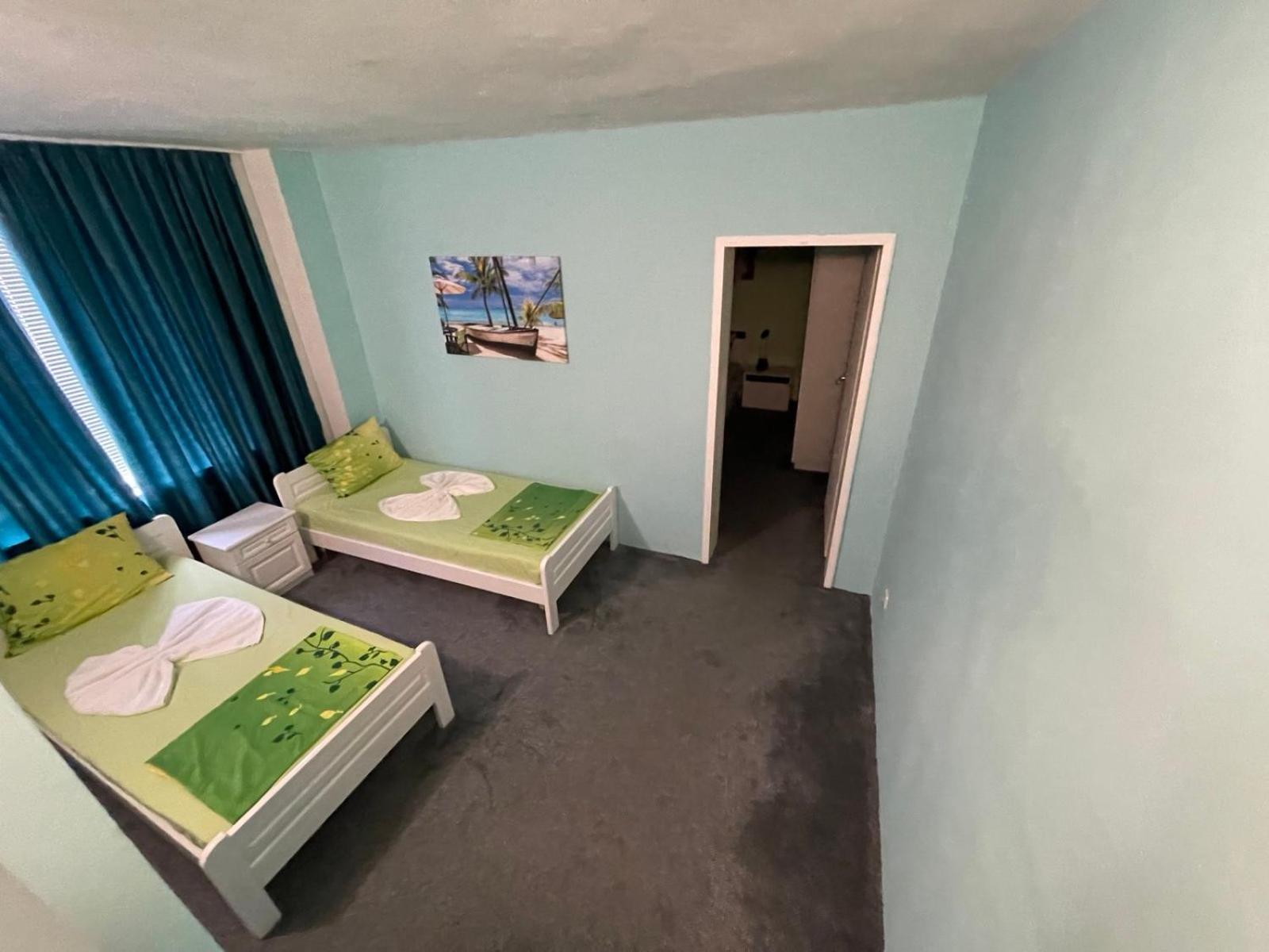 Guesthouse Flora キテン エクステリア 写真